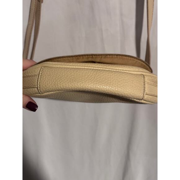 Vintage Jaclyn Smith Cream Leather Crossbody Bag - Picture 9 of 9
